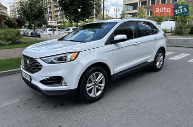 Внедорожник / Кроссовер Ford Edge 2019 в 