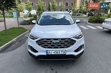Внедорожник / Кроссовер Ford Edge 2019 в 