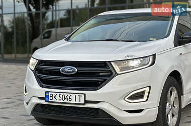 Внедорожник / Кроссовер Ford Edge 2018 в 