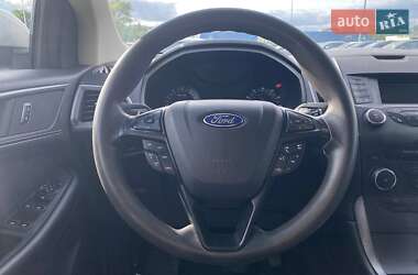 Внедорожник / Кроссовер Ford Edge 2015 в 