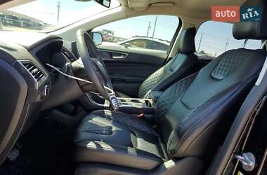 Внедорожник / Кроссовер Ford Edge 2023 в 
