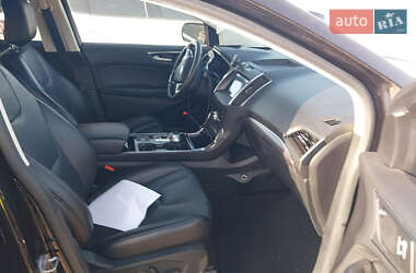 Внедорожник / Кроссовер Ford Edge 2020 в 