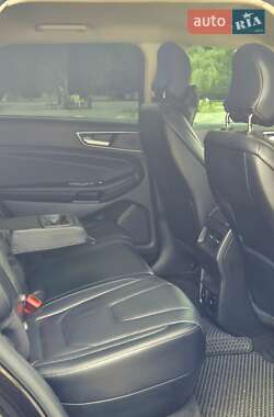 Внедорожник / Кроссовер Ford Edge 2019 в 