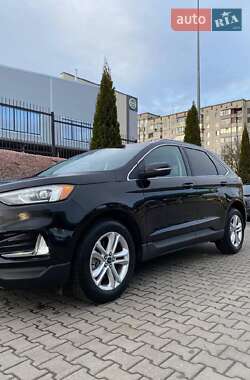 Внедорожник / Кроссовер Ford Edge 2019 в 