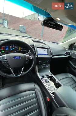 Внедорожник / Кроссовер Ford Edge 2019 в 