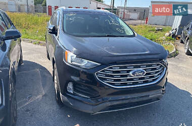 Внедорожник / Кроссовер Ford Edge 2020 в 