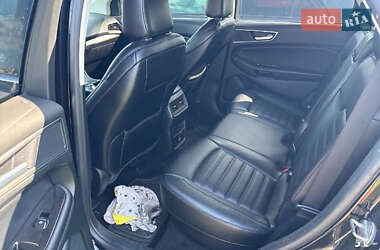 Внедорожник / Кроссовер Ford Edge 2020 в 