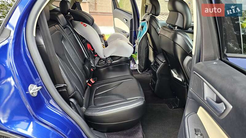 Внедорожник / Кроссовер Ford Edge 2015 в Чернигове