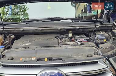 Внедорожник / Кроссовер Ford Edge 2015 в 