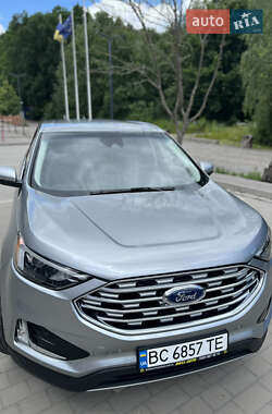 Внедорожник / Кроссовер Ford Edge 2022 в 