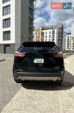 Внедорожник / Кроссовер Ford Edge 2019 в 