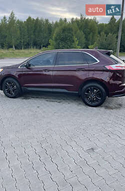 Внедорожник / Кроссовер Ford Edge 2019 в 
