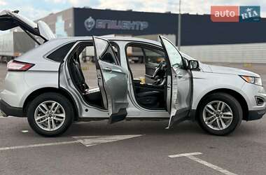 Внедорожник / Кроссовер Ford Edge 2017 в 