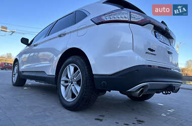 Внедорожник / Кроссовер Ford Edge 2016 в 