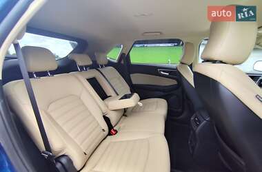 Внедорожник / Кроссовер Ford Edge 2021 в 
