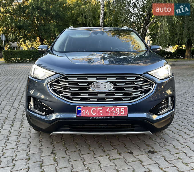 Позашляховик / Кросовер Ford Edge 2019 в Чернівцях