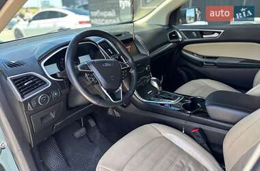Внедорожник / Кроссовер Ford Edge 2016 в 