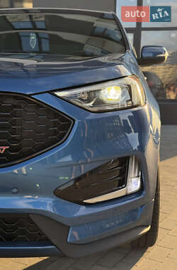 Внедорожник / Кроссовер Ford Edge 2019 в 