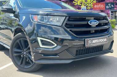 Внедорожник / Кроссовер Ford Edge 2015 в 