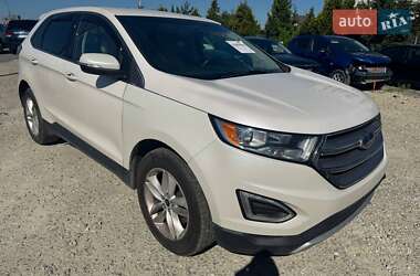 Внедорожник / Кроссовер Ford Edge 2016 в 