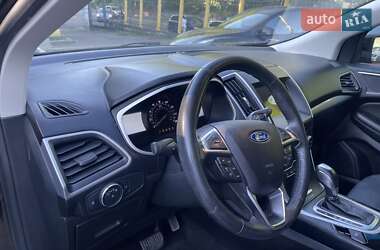 Внедорожник / Кроссовер Ford Edge 2017 в 