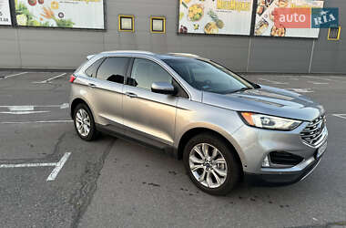 Внедорожник / Кроссовер Ford Edge 2019 в 