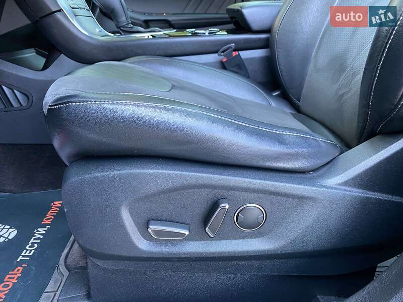 Внедорожник / Кроссовер Ford Edge 2016 в Хмельницком