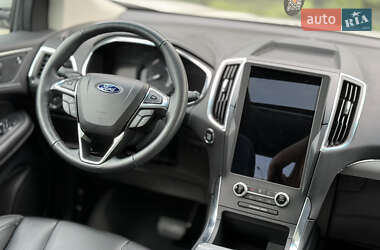 Внедорожник / Кроссовер Ford Edge 2021 в 