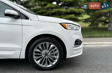 Внедорожник / Кроссовер Ford Edge 2021 в 
