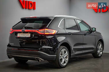 Внедорожник / Кроссовер Ford Edge 2016 в 