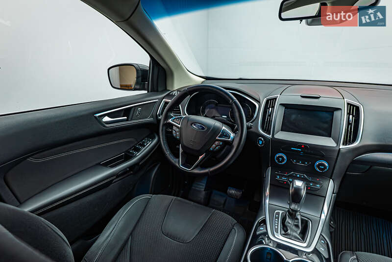 Внедорожник / Кроссовер Ford Edge 2016 в Киеве
