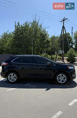Внедорожник / Кроссовер Ford Edge 2020 в 