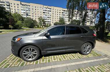 Внедорожник / Кроссовер Ford Edge 2019 в 
