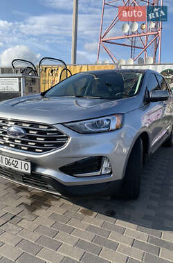 Внедорожник / Кроссовер Ford Edge 2020 в 
