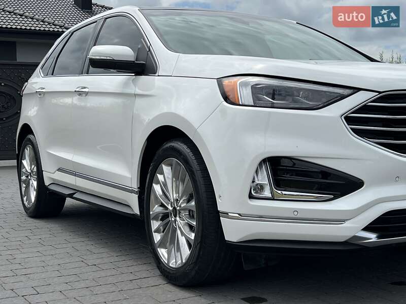 Позашляховик / Кросовер Ford Edge 2020 в Рівному