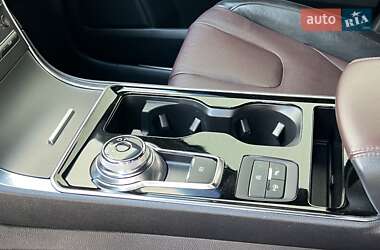 Внедорожник / Кроссовер Ford Edge 2020 в 