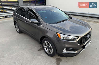 Внедорожник / Кроссовер Ford Edge 2019 в 