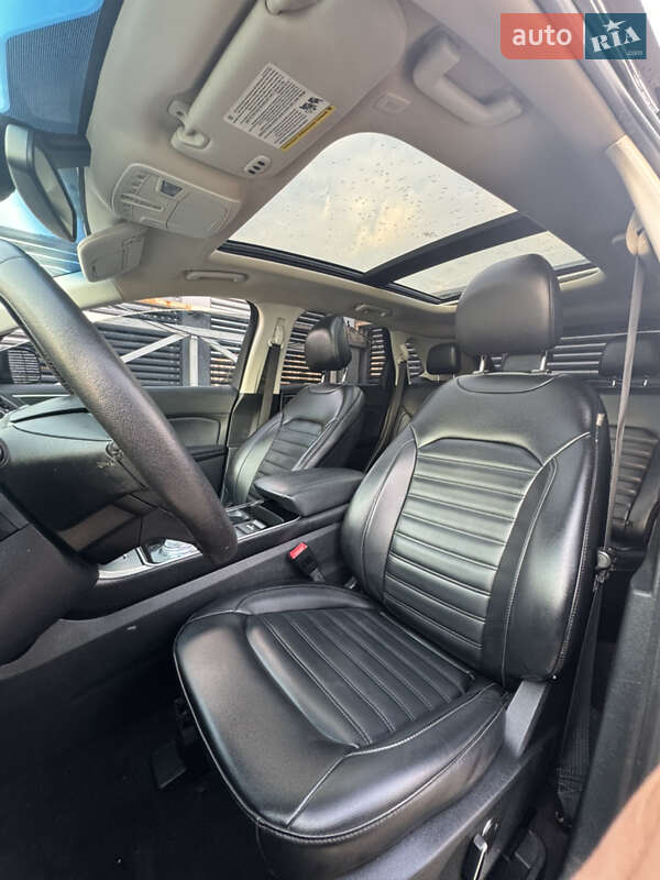 Позашляховик / Кросовер Ford Edge 2019 в Києві