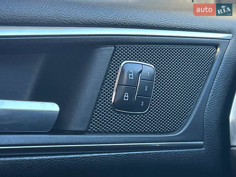 Позашляховик / Кросовер Ford Edge 2016 в Києві