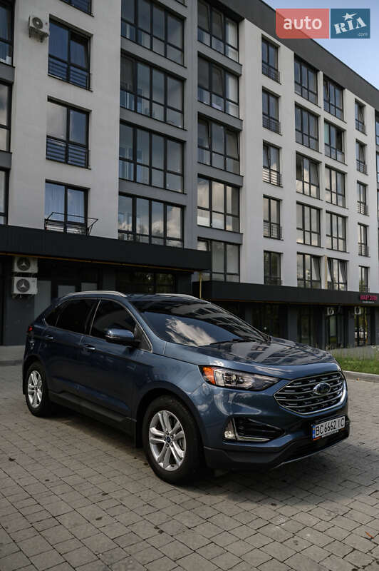 Внедорожник / Кроссовер Ford Edge 2018 в Новояворовске