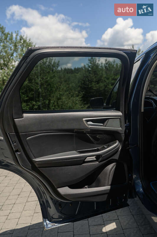 Внедорожник / Кроссовер Ford Edge 2018 в Новояворовске