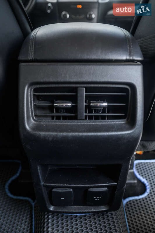 Внедорожник / Кроссовер Ford Edge 2018 в Новояворовске