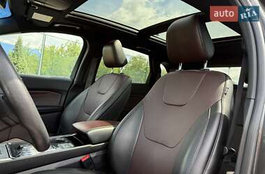 Внедорожник / Кроссовер Ford Edge 2020 в 