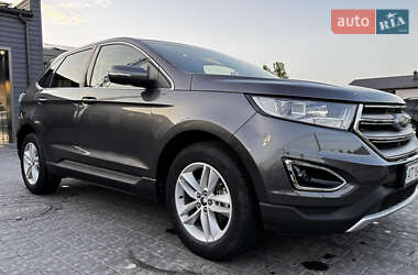 Внедорожник / Кроссовер Ford Edge 2017 в 