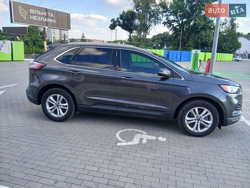 Внедорожник / Кроссовер Ford Edge 2018 в Умани