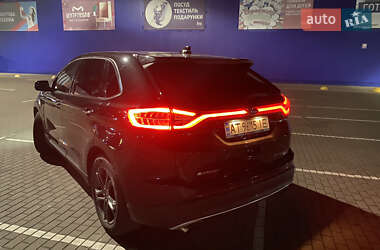Внедорожник / Кроссовер Ford Edge 2015 в 