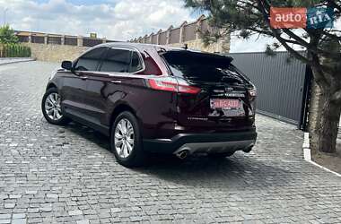 Позашляховик / Кросовер Ford Edge 2022 в 