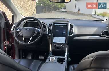 Позашляховик / Кросовер Ford Edge 2022 в 