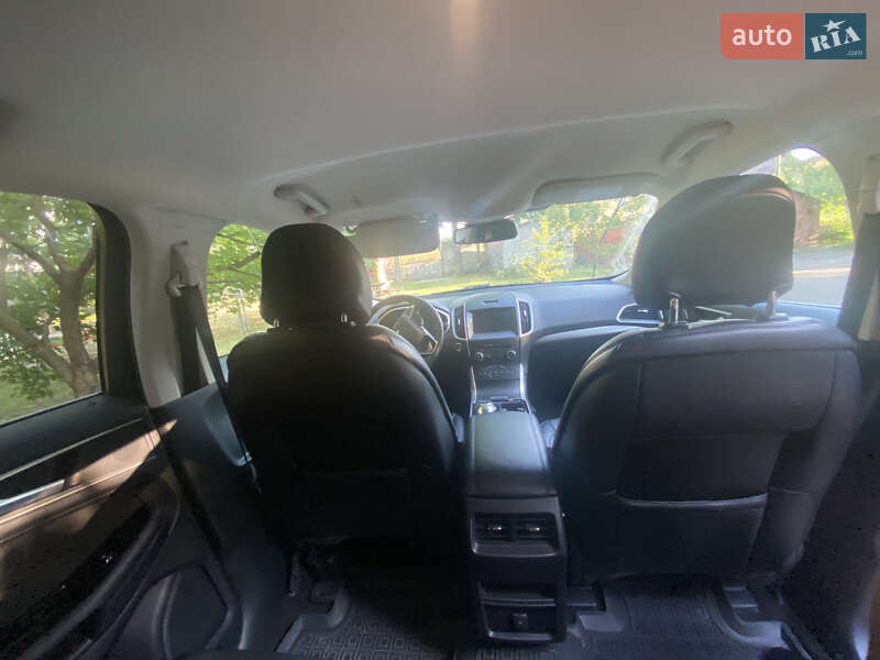 Внедорожник / Кроссовер Ford Edge 2019 в Ровно