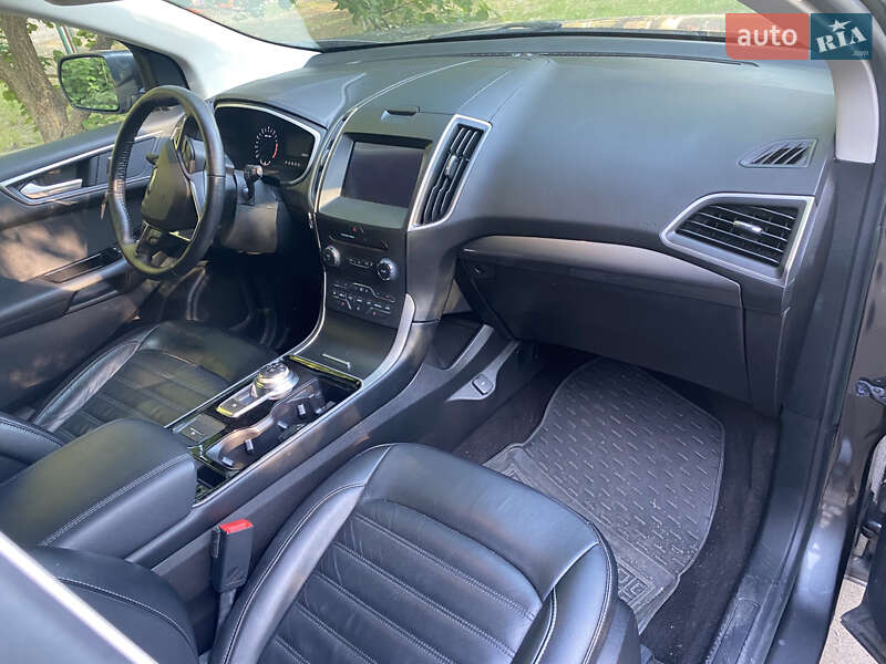 Внедорожник / Кроссовер Ford Edge 2019 в Ровно